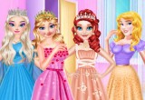 لعبة تلوين الأميرة الجميلة مع صديقاتها